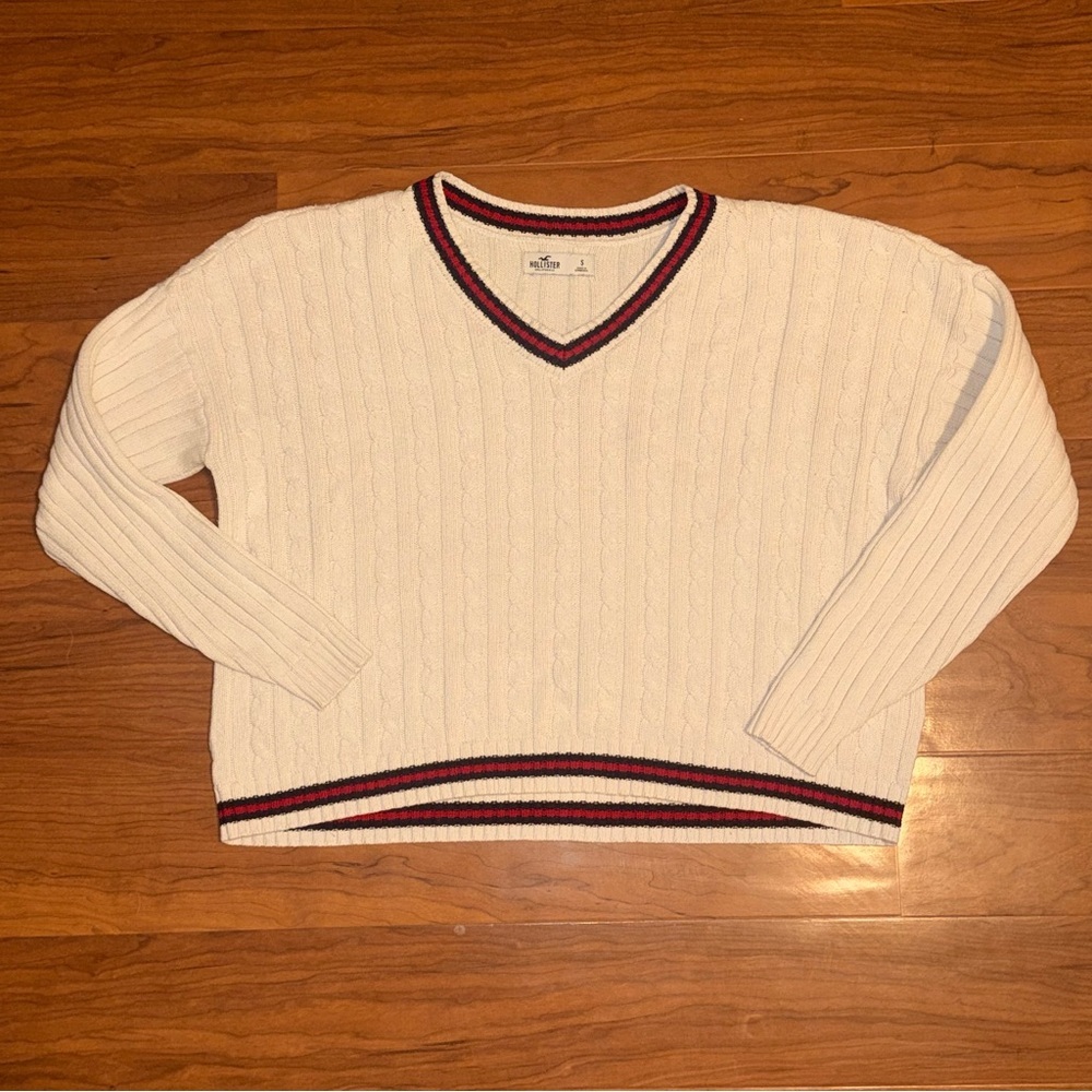 HOLLISTER Cable Knit Varsity V Neck Sweater Cream Navy Red‎ size Small